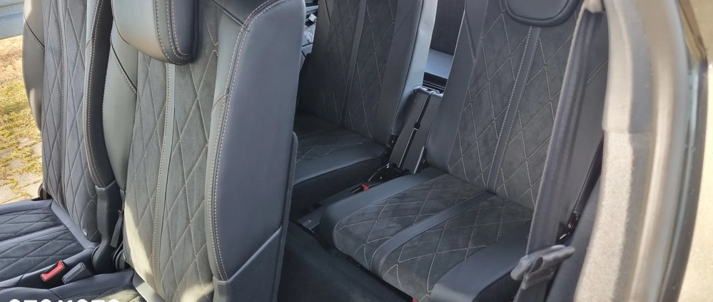 Peugeot 5008 cena 88900 przebieg: 192000, rok produkcji 2017 z Głubczyce małe 781